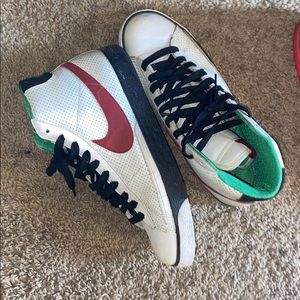 Vintage Nike Brooklyn High Top Sneakers
